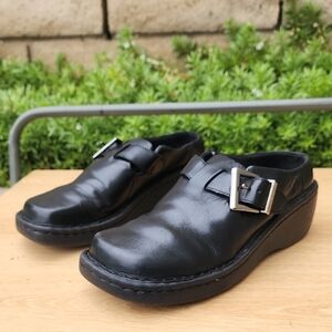 Earth Spirit Black Leather Slip-On Shoes with Buckle Size 5.5
